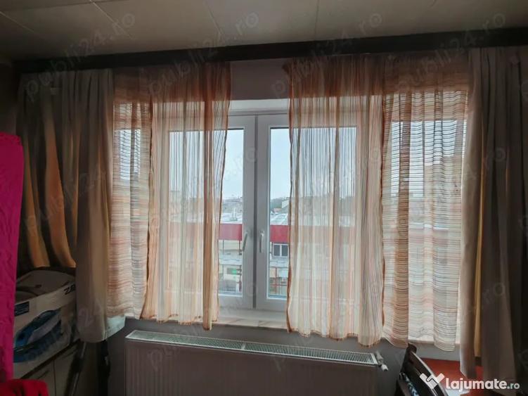 Apartament cu 3 camere decomandat în Tomis Mall