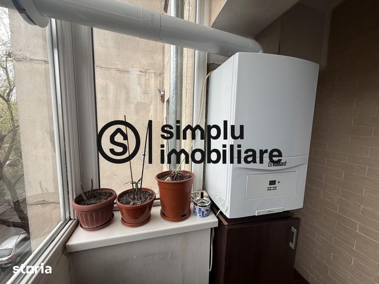 Apartament cu 4 camere decomandat în 1 Mai