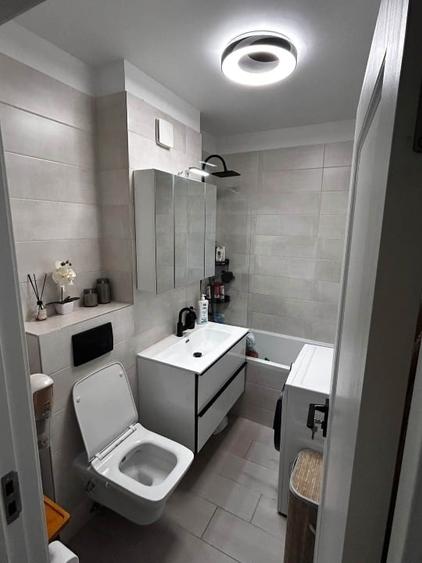 Apartament cu 2 camere decomandat, mobilat în Florești