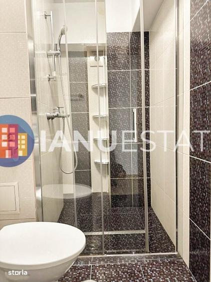 Apartament cu 4 camere decomandat în Romană