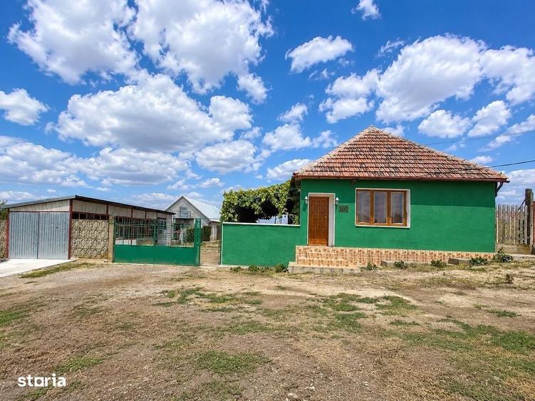 Casă cu 4 camere în Foeni