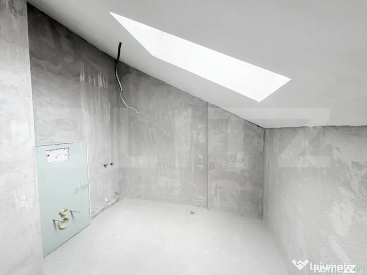 Casă cu 4 camere cu Teren 250 Mp în Vetiș