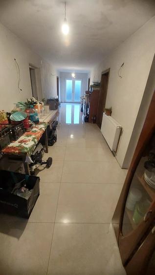 Casă cu Teren 690 Mp în Central