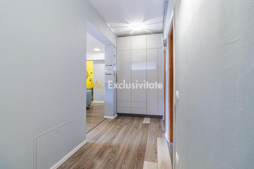 Apartament cu 4 camere semidecomandat, mobilat în Tineretului