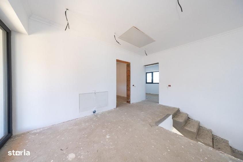 Casă cu 3 camere în Cristian