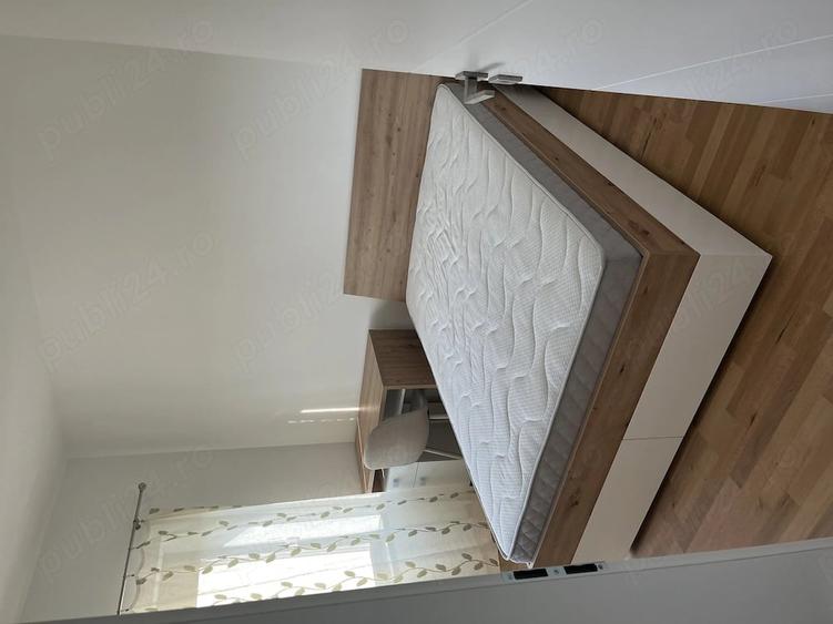 Apartament cu 3 camere semidecomandat în Fratelia