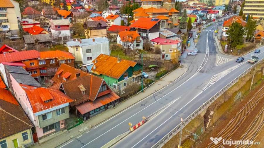 Apartament cu 3 camere decomandat în Calea București
