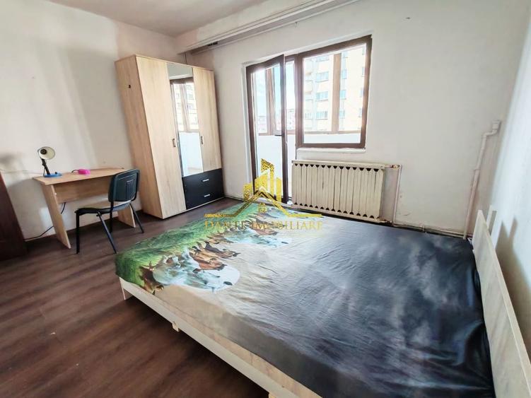 Apartament cu 3 camere decomandat, mobilat în Semicentral