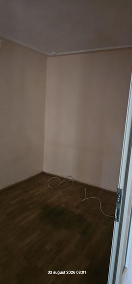 Apartament cu 2 camere nedecomandat în Primăverii