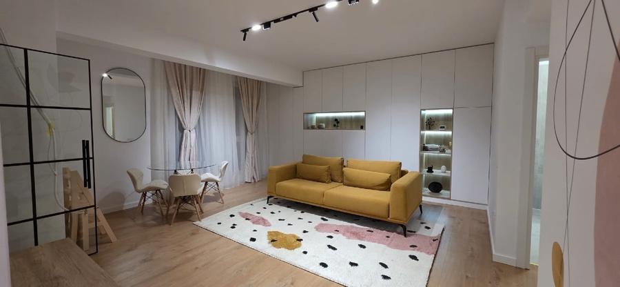 Apartament cu 2 camere semidecomandat, mobilat în Tunari
