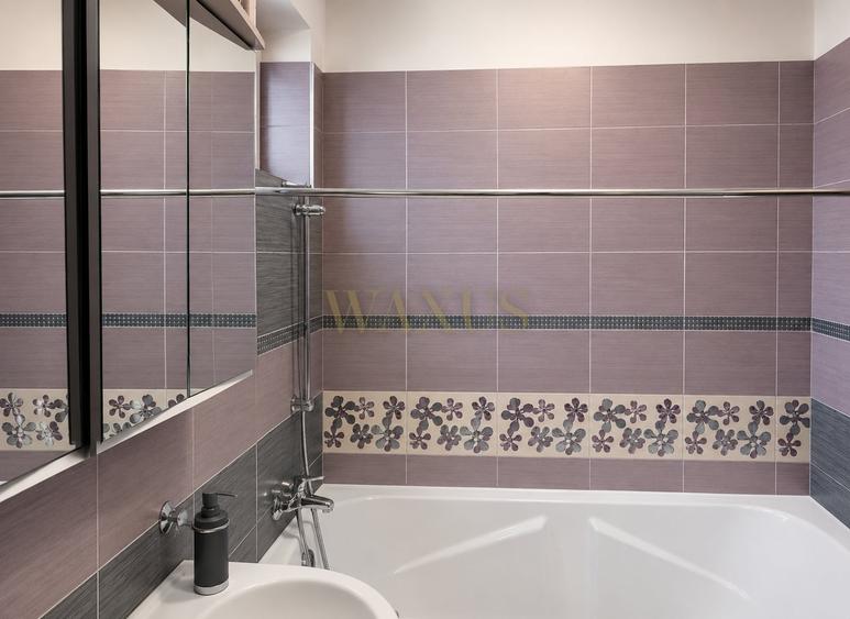Apartament cu 3 camere decomandat, mobilat în Florești