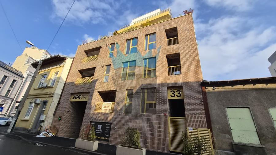 Apartament cu 3 camere decomandat, mobilat în Unirii