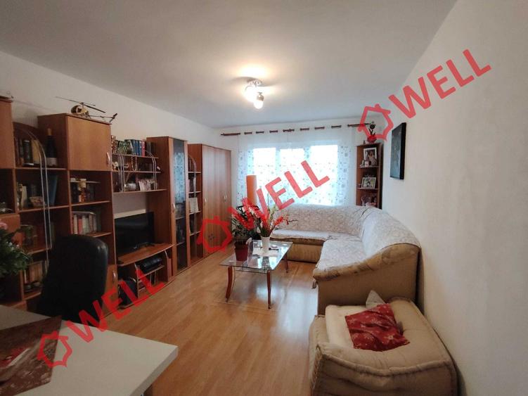 Apartament cu 3 camere în Simeria