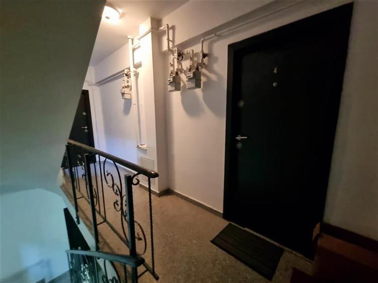 Apartament cu 2 camere semidecomandat, mobilat în Bucureștii Noi