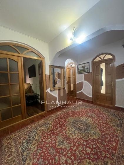 Apartament cu 3 camere decomandat, mobilat în Hotvon