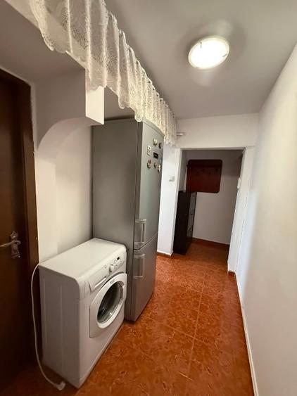 Proprietar închiriez apartament 2 camere, mobilat și utilat, Craiovei Comisariat - 9