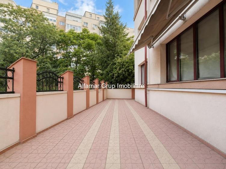 Spațiu comercial, de 650 mp, în 13 Septembrie