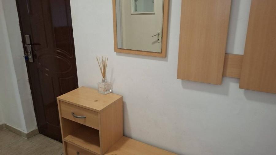 Apartament cu 2 camere semidecomandat în Gălățui