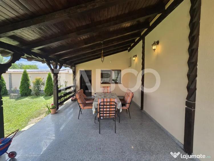Casă cu 3 camere cu Teren 1255 Mp în Colun
