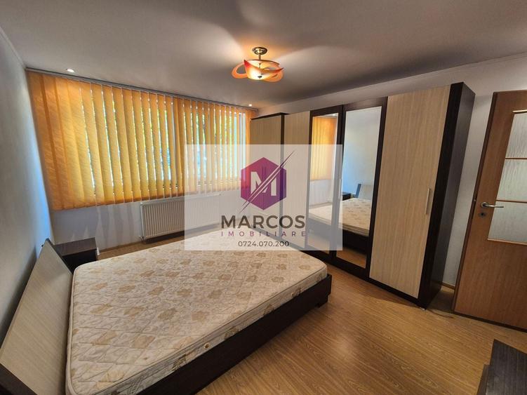 Apartament cu 2 camere decomandat, mobilat în Micro III
