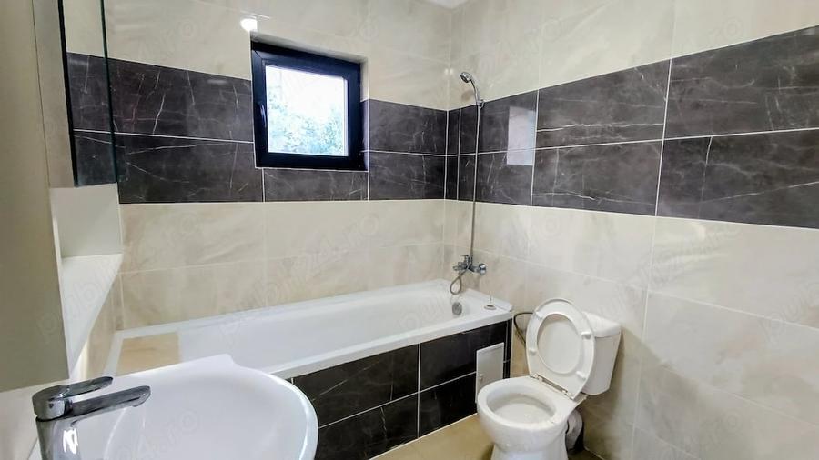 Casă cu 4 camere cu Teren 490 Mp în Dancu