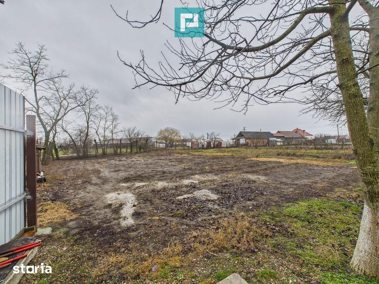 Casă cu 3 camere cu Teren 1356 Mp în Olari