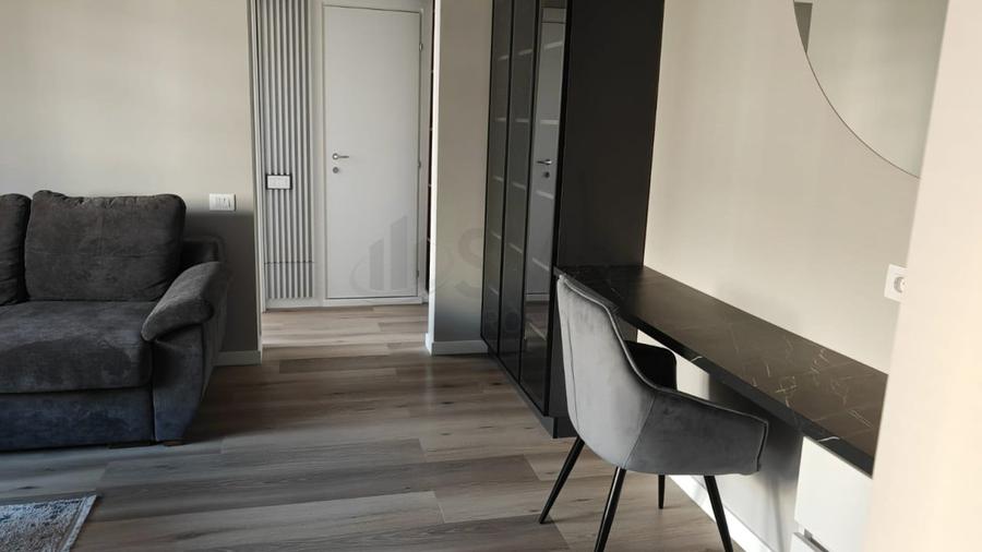 Apartament cu 2 camere semidecomandat, mobilat în Magheru
