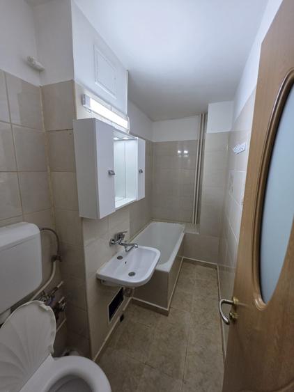 Garsonieră decomandată în Găvana