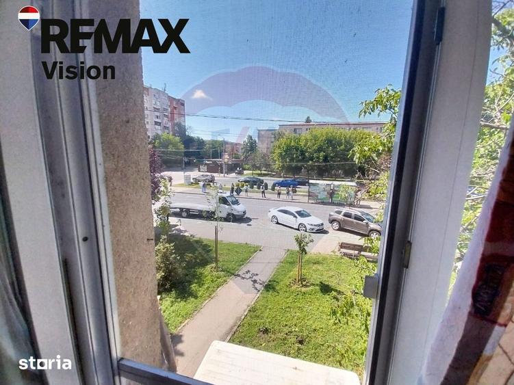 Apartament cu 2 camere decomandat, mobilat în Calea București