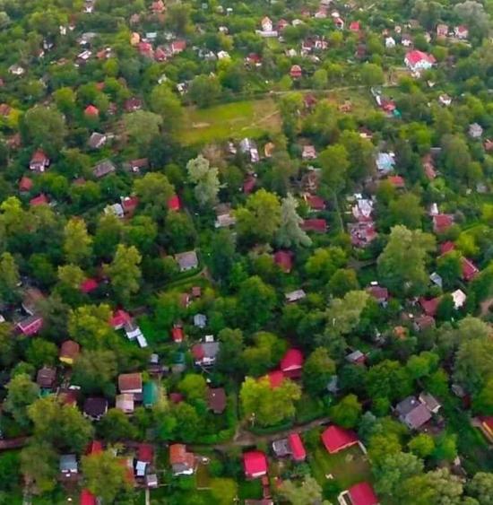 Casă cu 1 camere cu Teren 340 Mp în Central