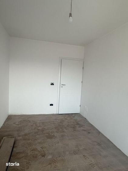Casă cu 4 camere cu Teren 300 Mp în Plaiul Vulcanești