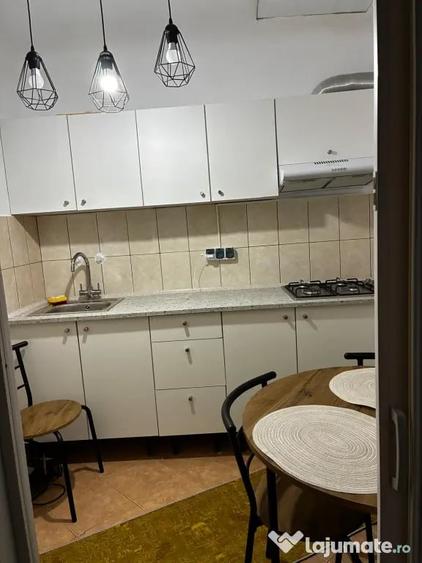 Apartament cu 2 camere decomandat în Cotroceni