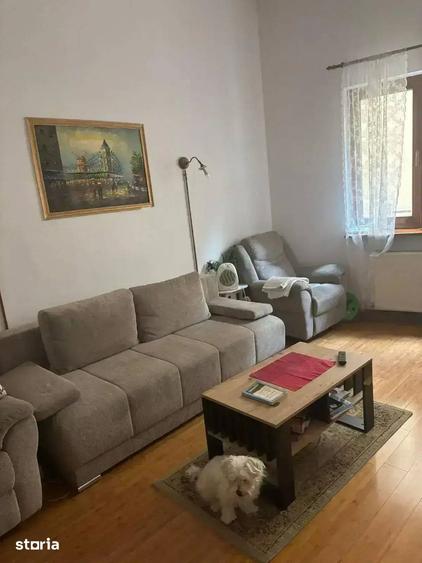 Casă cu 7 camere cu Teren 320 Mp în Armeneasca