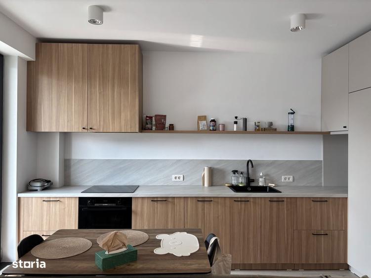 Apartament cu 3 camere în Est