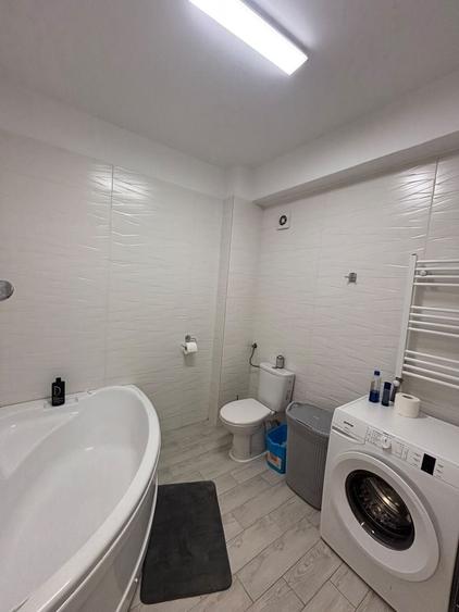 Apartament cu 2 camere semidecomandat în Chiajna