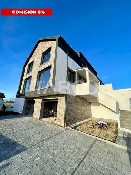 Duplex cu 4 camere cu Canalizare în Dâmbul Rotund