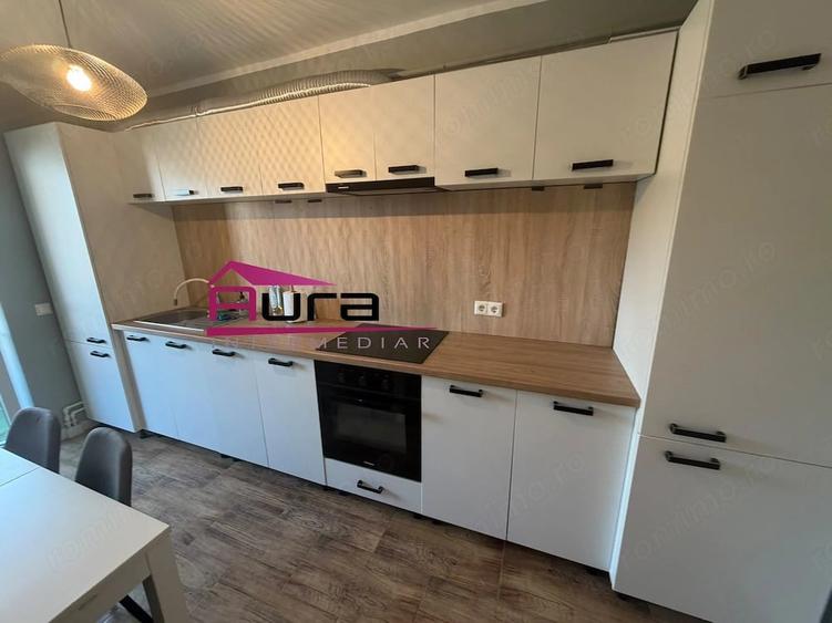 Apartament cu 3 camere nedecomandat în Central