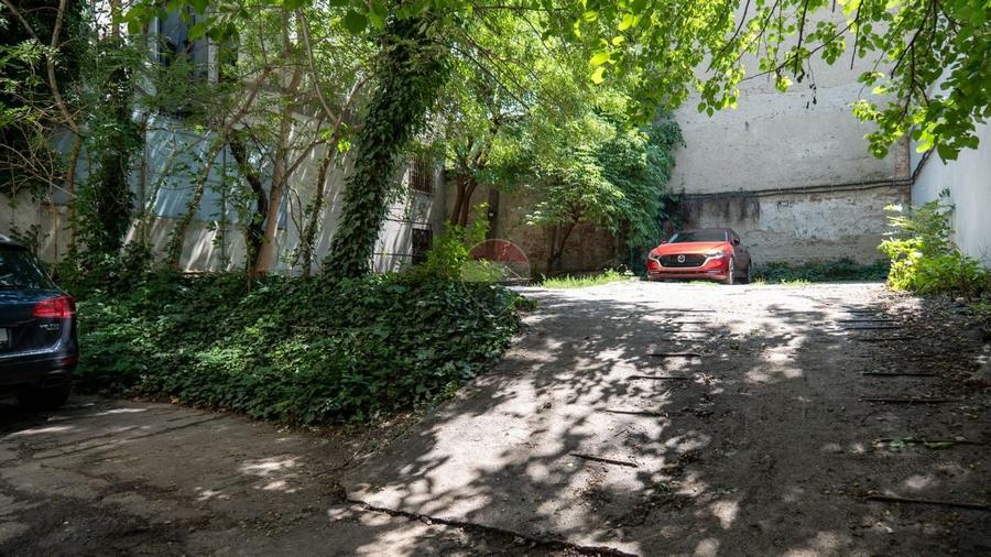Garsonieră decomandată în Regina Elisabeta