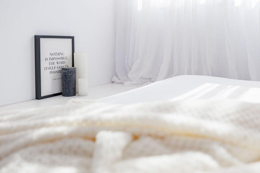 Penthouse cu 2 camere semidecomandat, mobilat în Aradului