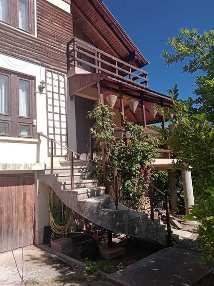 PROPIETAR URGENT Casa duplex BRAN arpox 300m utili, 1300mp teren - 2 case la pret de 1 apartament !!! - 3