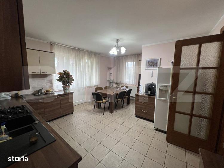 Casa de vanzare, pretabil pentru pensiune/azil, 7 camere, 420 mp, Bist - 7