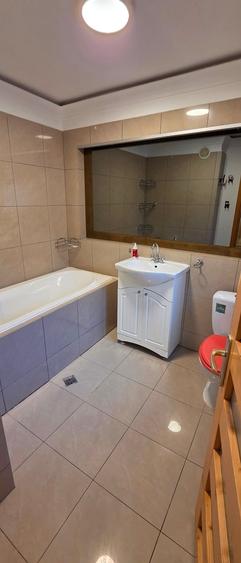 Timpuri noi,5min metrou si bld Unirii,semistradal,liniste! - 8