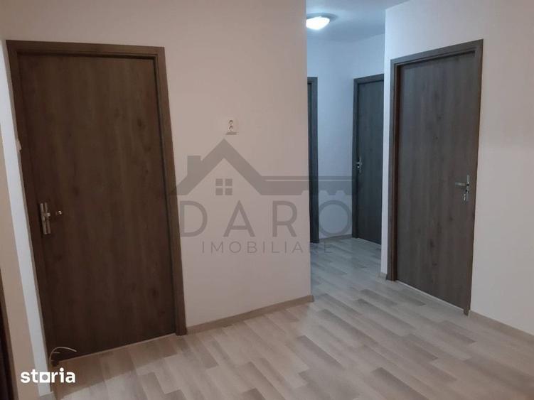 Apartament cu 3 camere, mobilat în Central