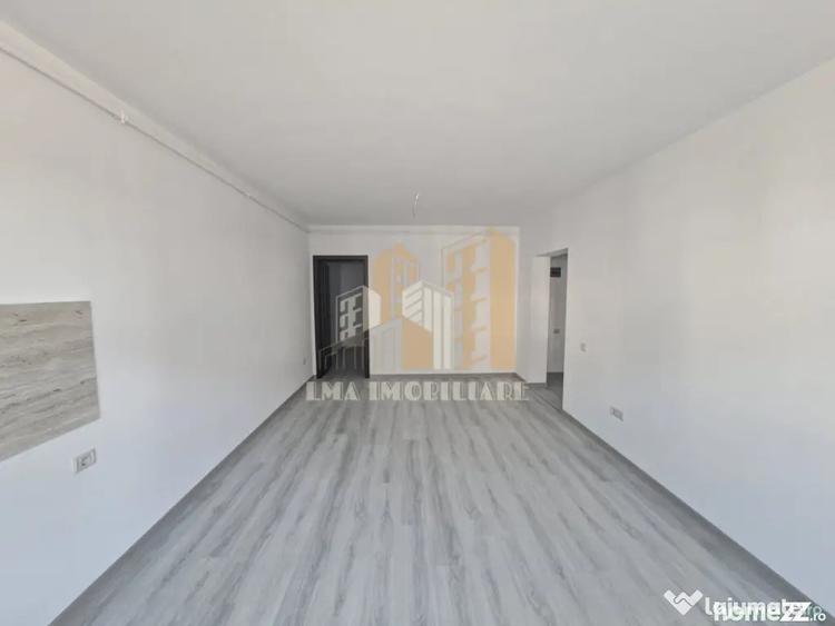 Apartament cu 2 camere semidecomandat în Sânpetru