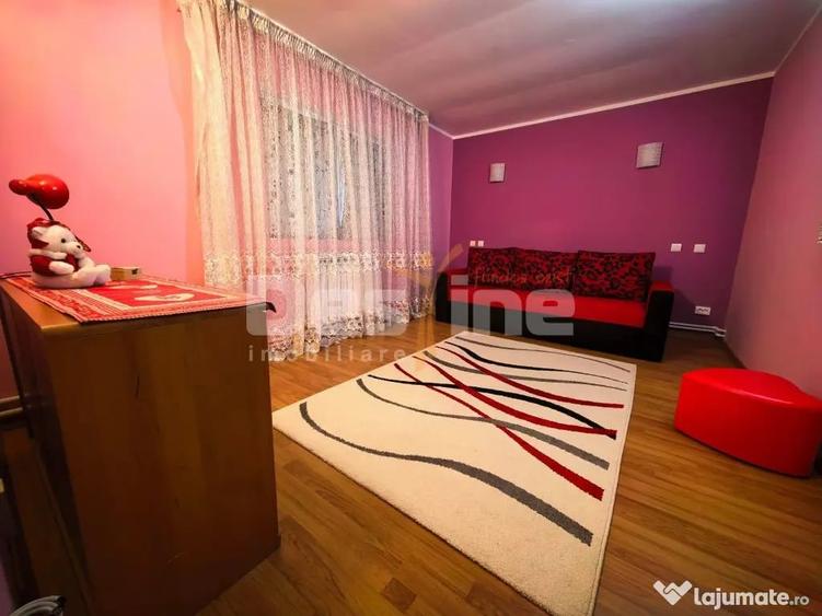 Casă cu 5 camere cu Teren 7200 Mp în Bălteni