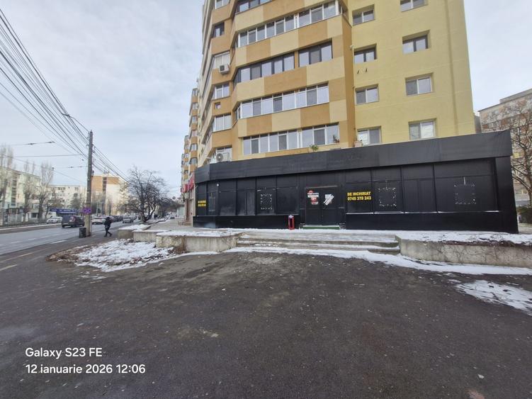 Spațiu comercial, de 178 mp, în Exterior Sud