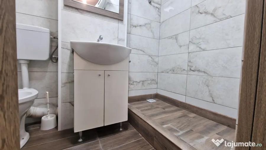Garsonieră decomandată în UTA