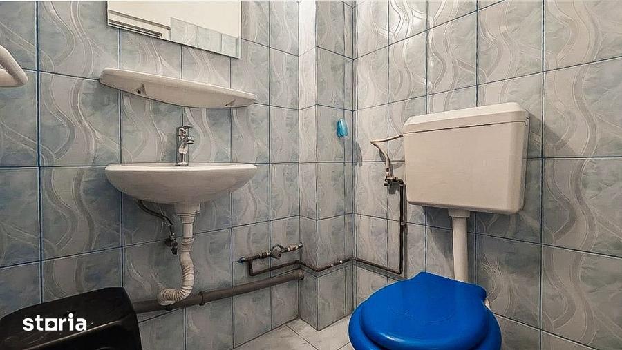 Apartament cu 3 camere decomandat în Sud