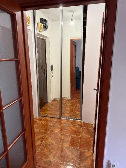 Garsonieră semidecomandată în Tineretului