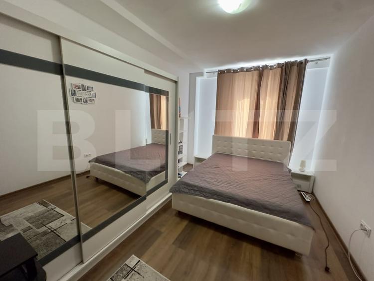 Apartament cu 2 camere semidecomandat, mobilat în Exterior Sud